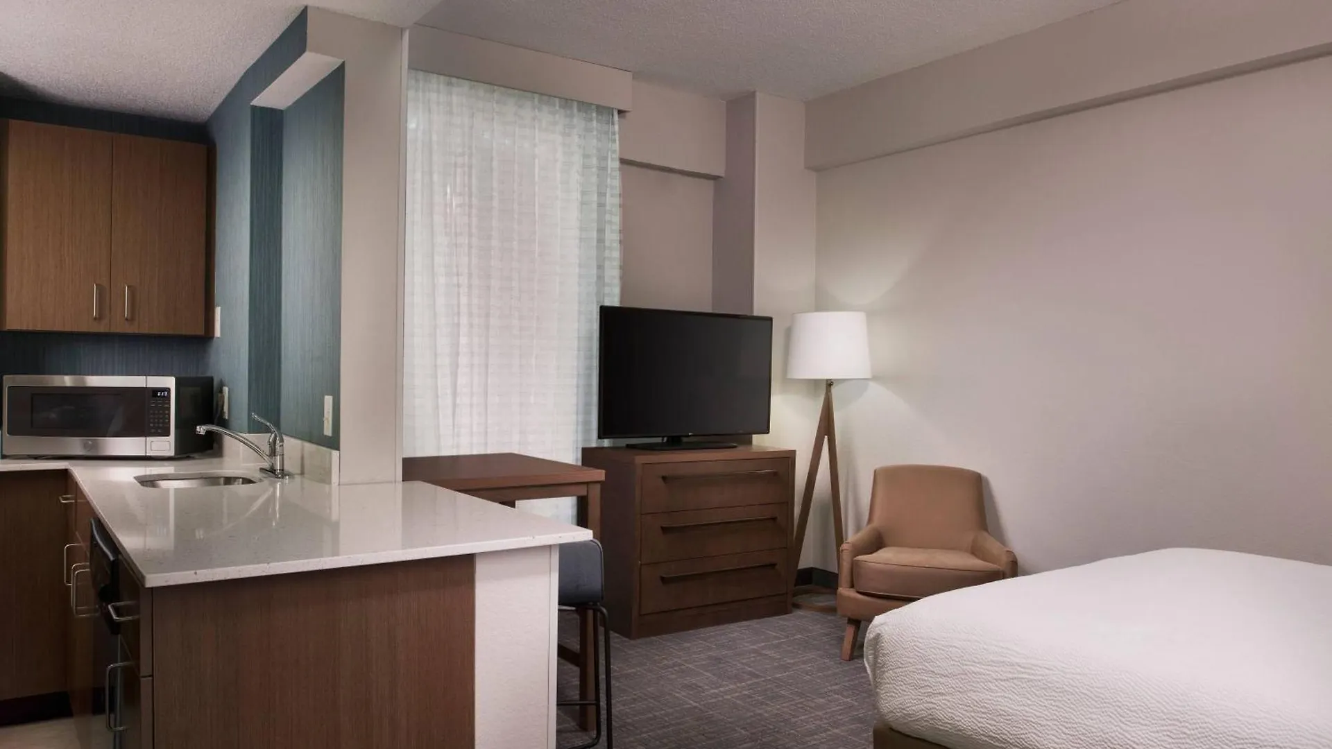 Отель Residence Inn Memphis Downtown