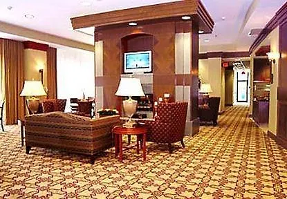 Residence Inn Memphis Downtown 3*,