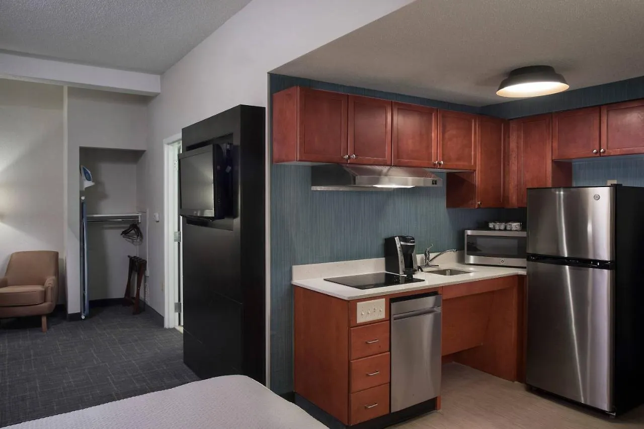 Residence Inn Memphis Downtown Hotel